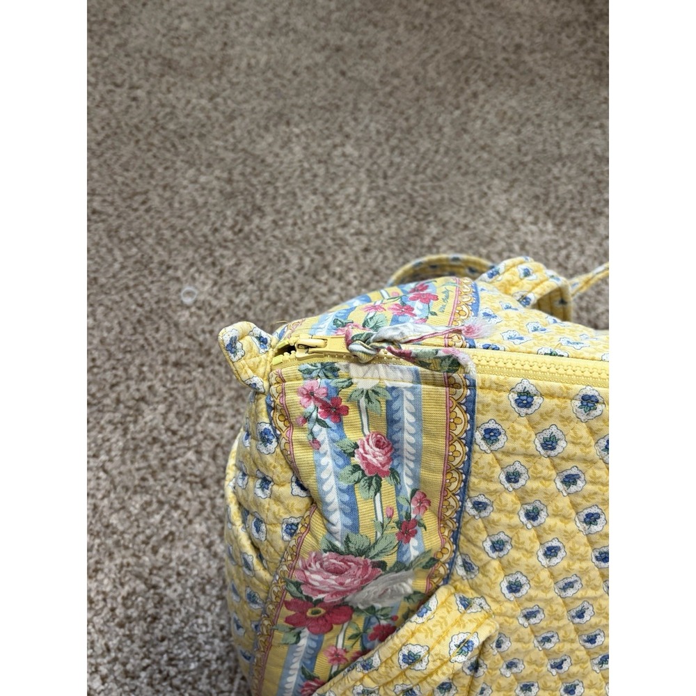 VTG Rare Vera Bradley Elizabeth Retired Small Duffel Handbag Yellow Rose Floral - Picture 3 of 6